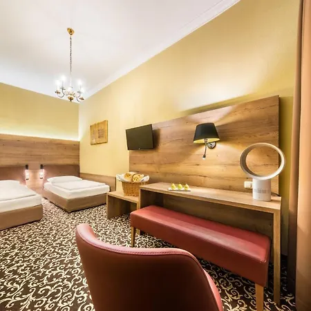 Gutenbrunn Thermen & 4* Baden