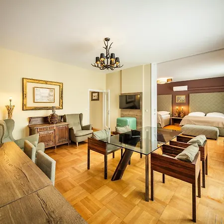 Gutenbrunn Thermen & 4* Baden bei Wien