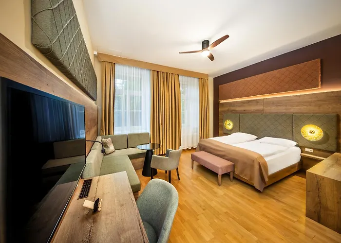 Gutenbrunn Thermen & 4* 巴登